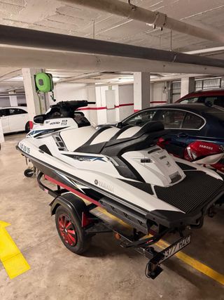 Moto de agua Yamaha SVHO