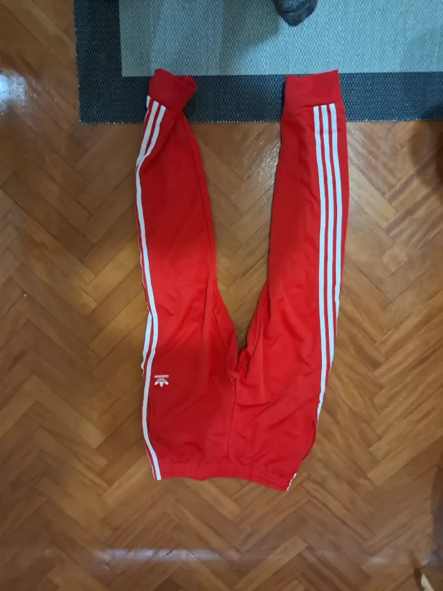 Pantalón Adidas Rojo