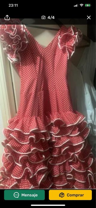 Traje de Flamenca Rojo con Lunares Blancos