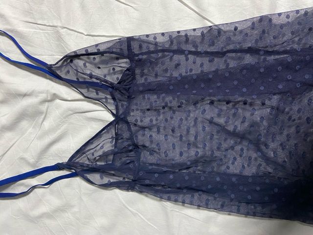 Sottoveste blu a pois trasparente