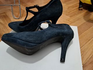 Zapatos de tacón azul marino con plataforma