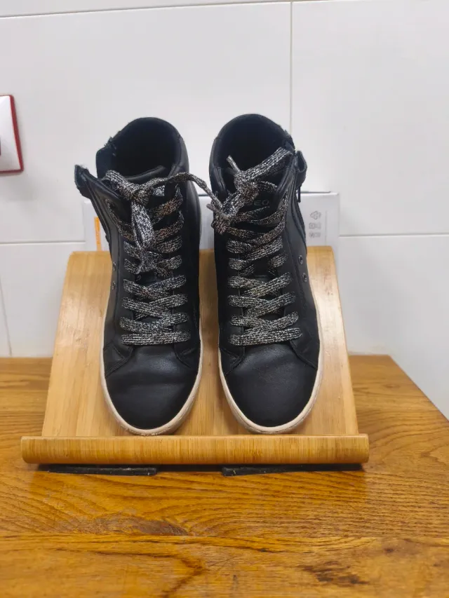 Botines Geox Niña Kalispera Negro y Plata