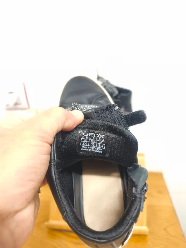 Botines Geox Niña Kalispera Negro y Plata