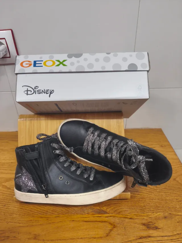 Botines Geox Niña Kalispera Negro y Plata