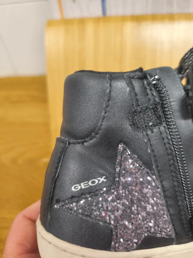 Botines Geox Niña Kalispera Negro y Plata