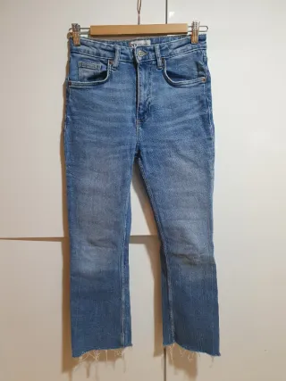 Pantalón vaquero Zara T/34 mujer