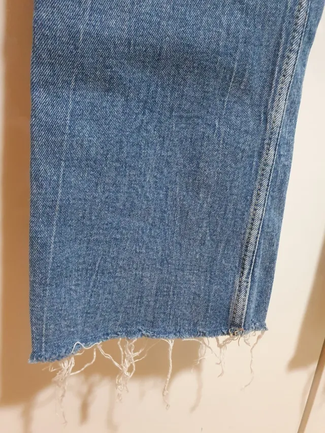 Pantalón vaquero Zara T/34 mujer