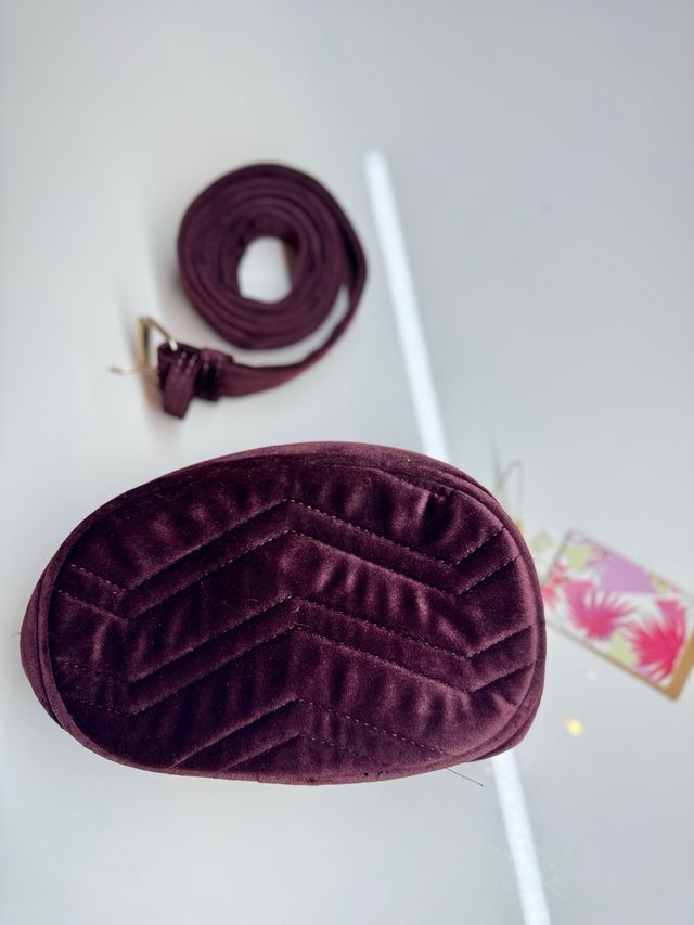 Conjunto invierno burdeos