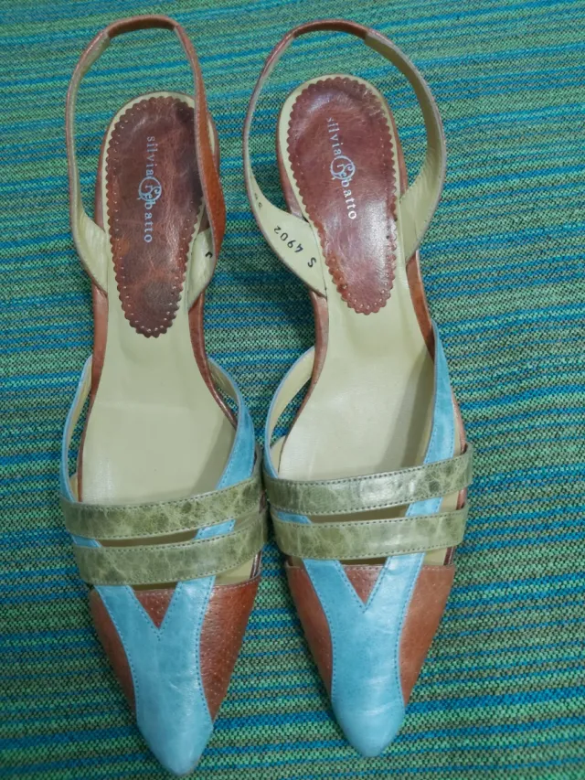 Sandalias Silvia Sapatto Azul y Naranja