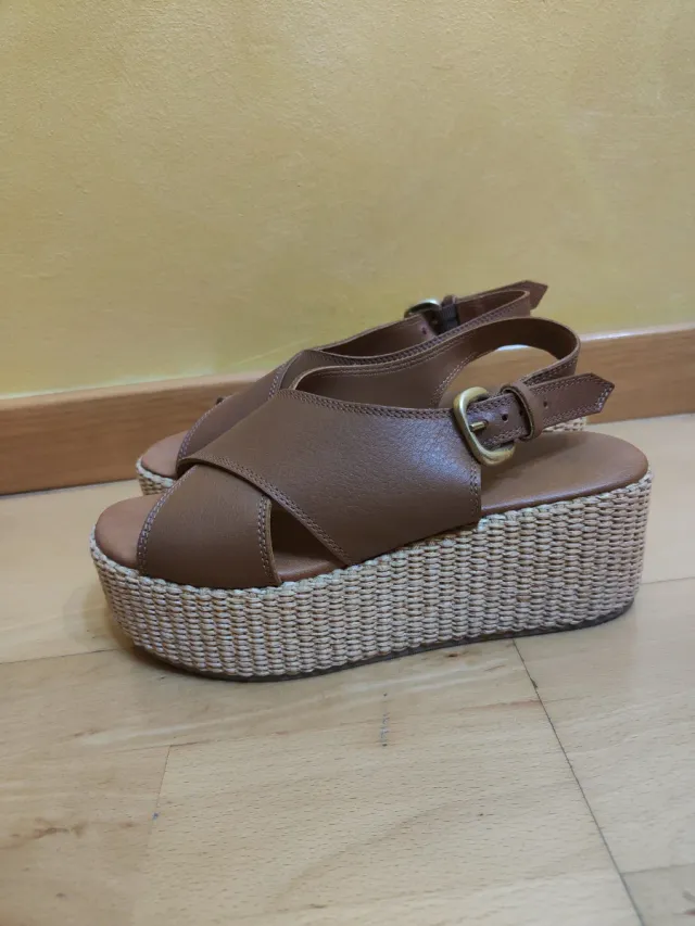 Sandalias plataforma Latouche marrones