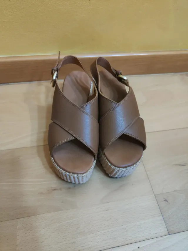 Sandalias plataforma Latouche marrones