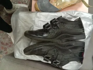 Zapatos Talla 37 - Varios Estilos. Precio por todo