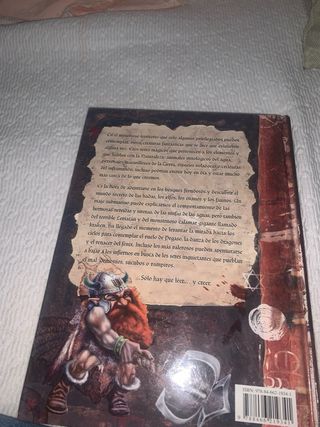 El Libro de los Seres Imaginarios (Spanish Edit...