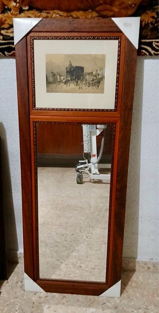 Espejo decorativo con cuadro