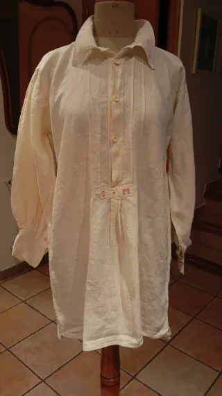 Camisa antigua hombre lino.