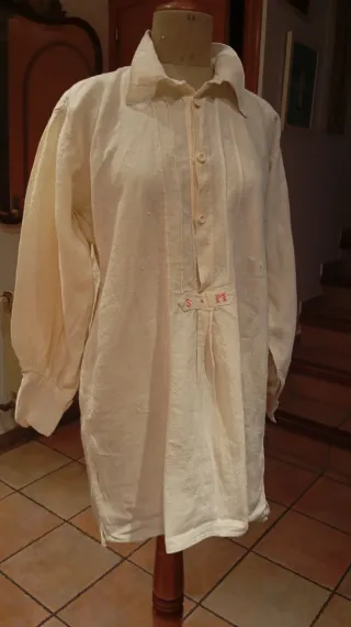 Camisa antigua hombre lino.