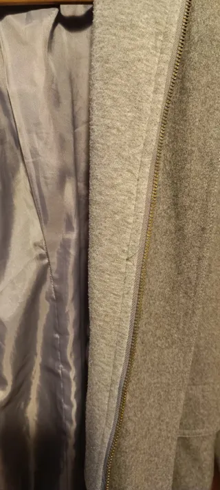 Abrigo gris Miss Lana con capucha