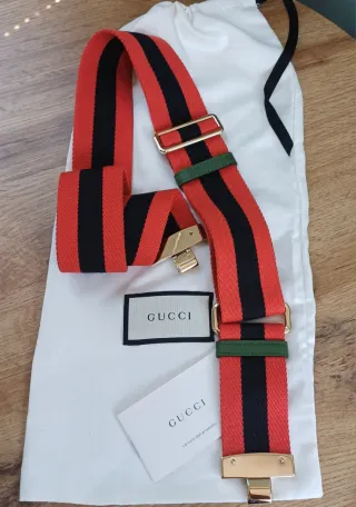 Sacca antipolvere Gucci con accessorio