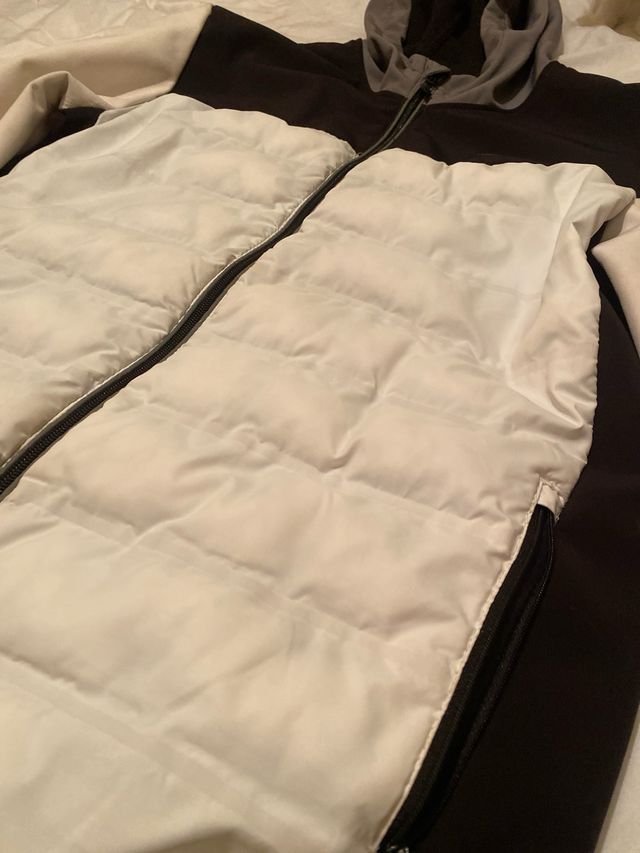 Chaqueta con capucha Ellesse