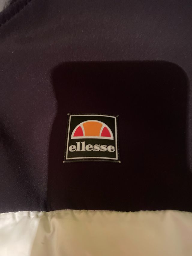 Chaqueta con capucha Ellesse