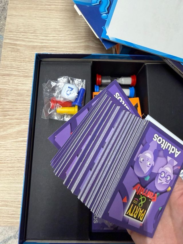 Juego de mesa Party&Co Family