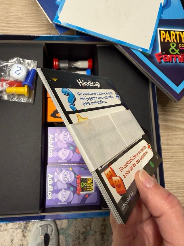 Juego de mesa Party&Co Family