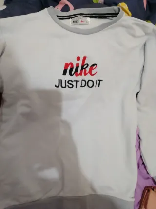 Sudadera Nike Just Do It Roja y Negra