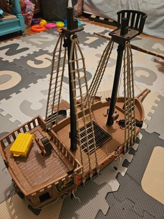 EL AUTÉNTICO BARCO PIRATA OCHENTERO DE PLAYMOBIL!!