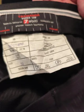 Traje de chaqueta caballero negro y naranja