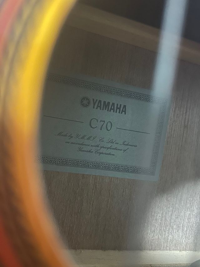 Guitarra Española Yamaha c70