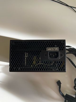 Fuente de poder 550W