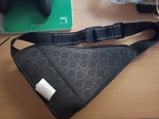 Riñonera deportiva Ipso negra