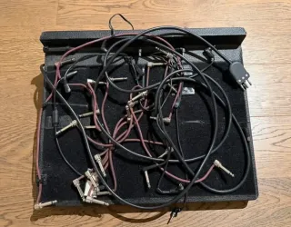 Pedalboard Gator t Rex Chameleon Cavi e Power plan