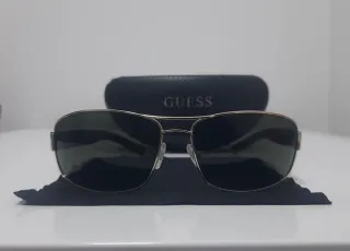 Gafas de sol Guess.