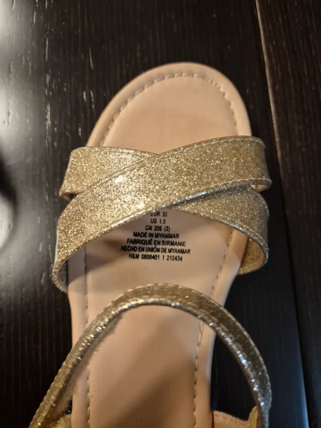 Sandalias doradas talla 33