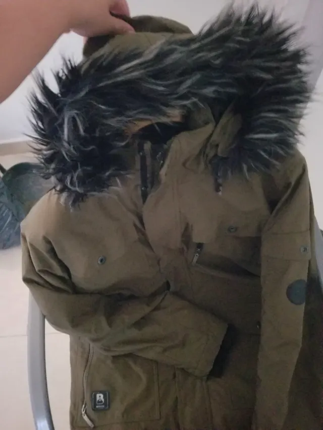 Chaquetón de invierno verde