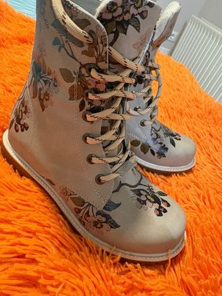 Botas Goby Piel Talla 35 Flores Beige/Rosa