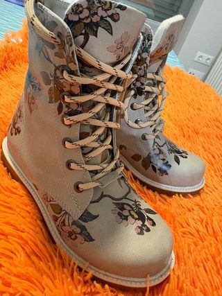 Botas Goby Piel Talla 35 Flores Beige/Rosa