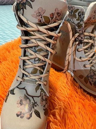 Botas Goby Piel Talla 35 Flores Beige/Rosa