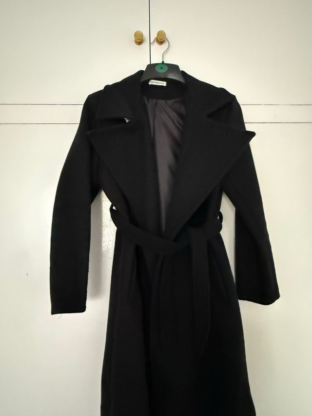 Abrigo negro talla M L