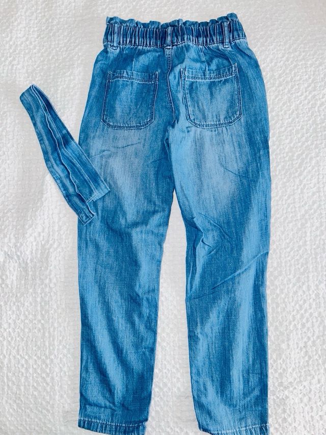 Pantalón tejano niña con cinturón