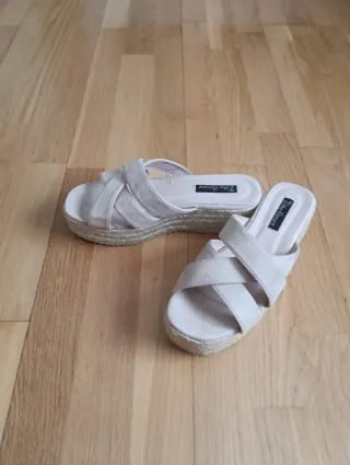 Sandalias cuña esparto Dino Amore beige