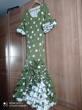 Traje Flamenca Verde Lunares Blanco Talla 44