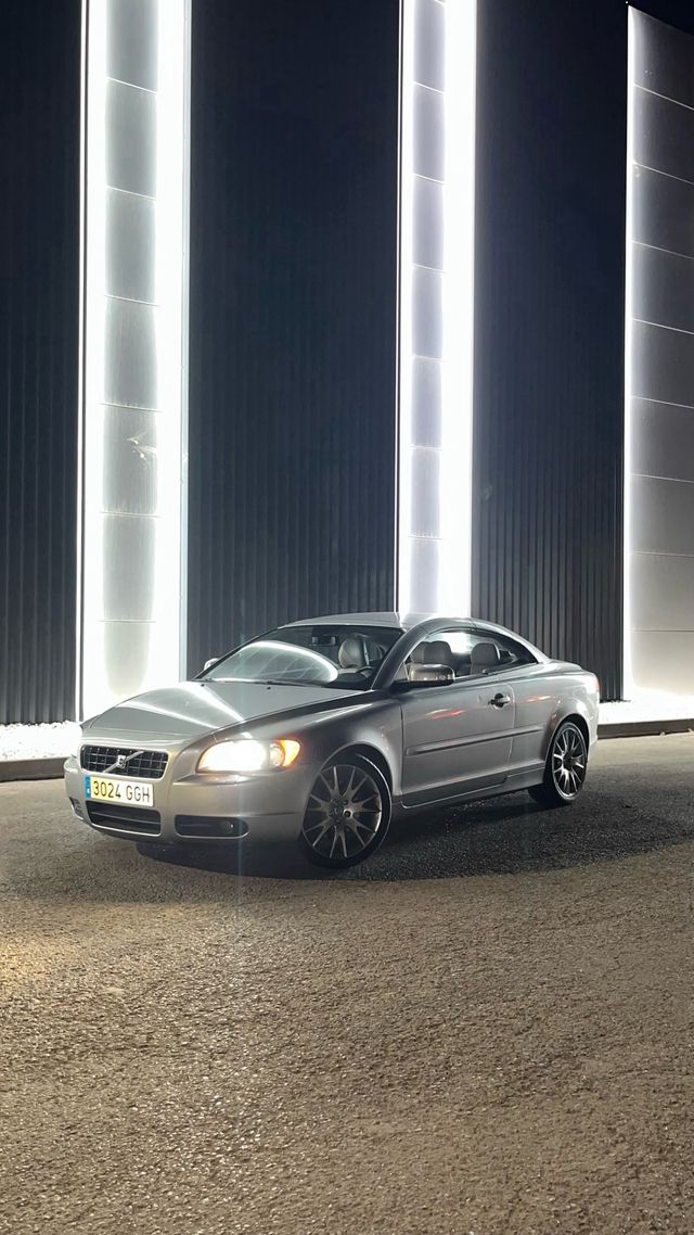 Volvo C70 t5 2008