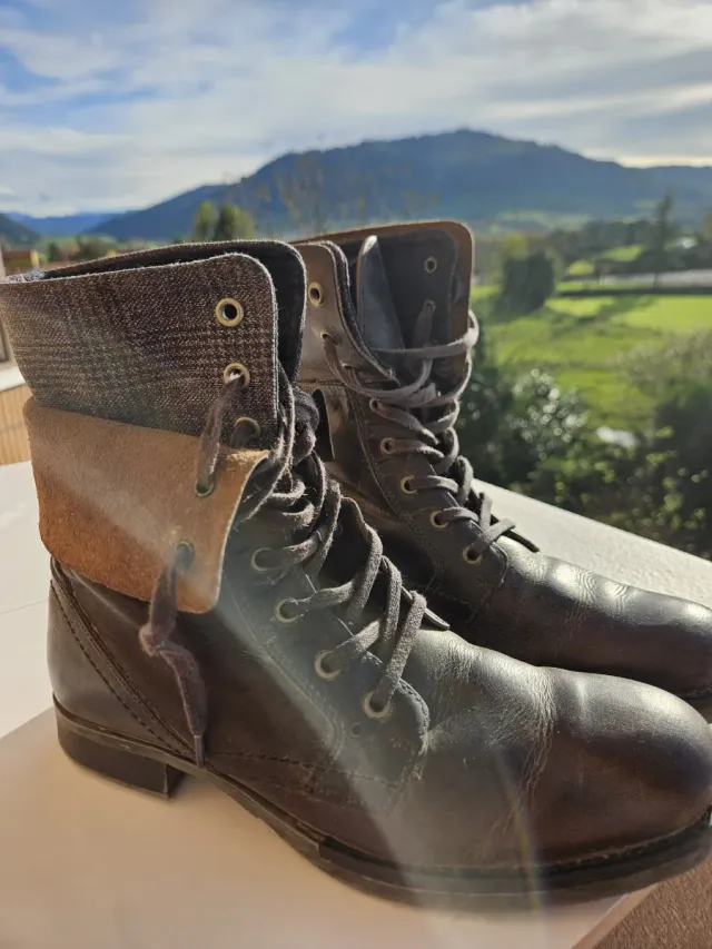 Botas T.40 Marrón y Multicolor