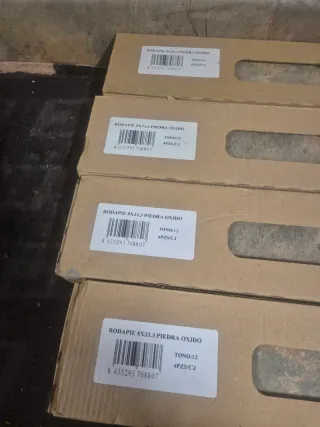 4 Rodapiés Cerámicos Piedra Óxido 33.3cm