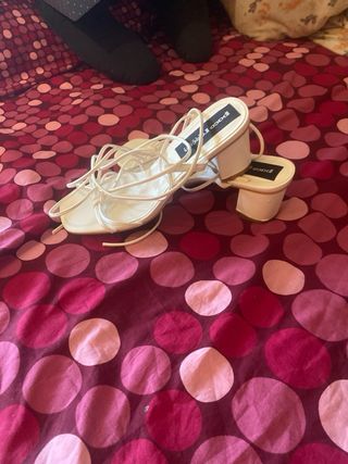 Sandalias Paco Rascón blanca