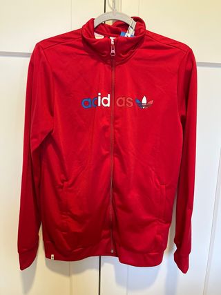 Chaqueta Adidas Roja Logo Tricolor