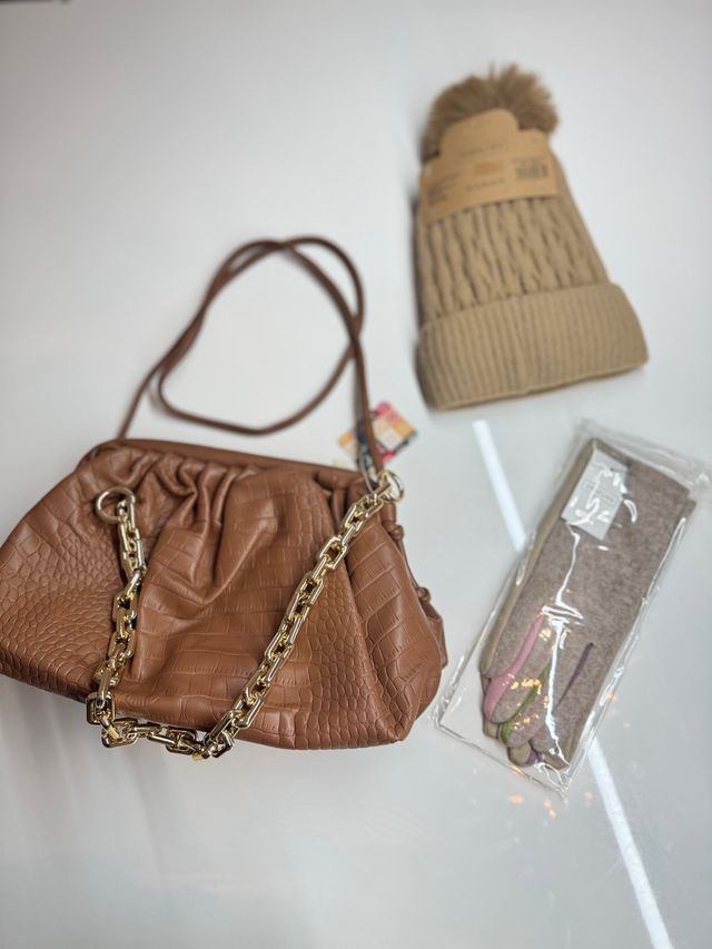 Bolso y gorro invierno tonos tierra