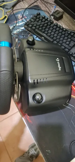 Volante Logitech + Pedales + Palanca